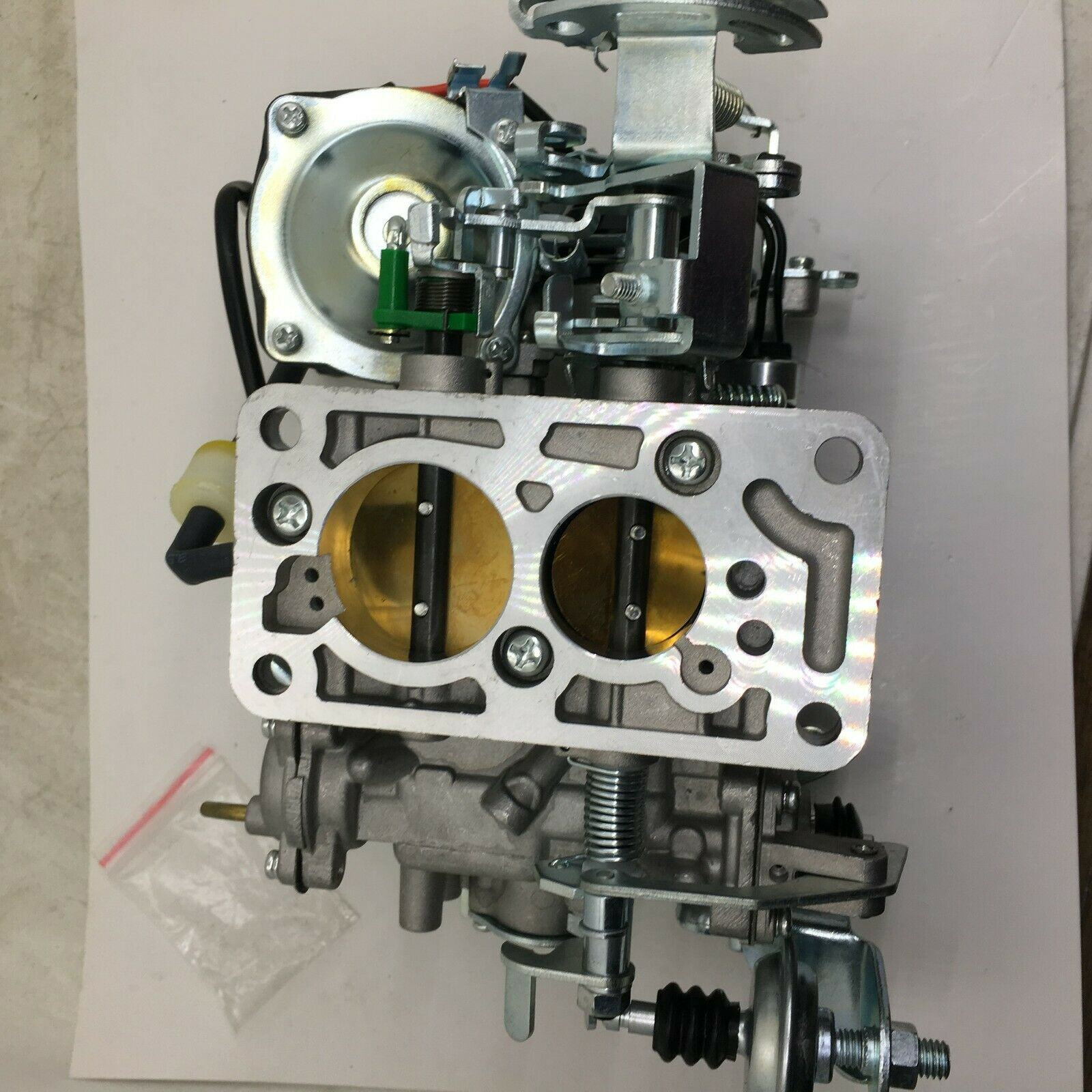 4Y,22R Toyota HIACE, HILUX ΚΑΡΜΠΙΡΑΤΕΡ - Image 4
